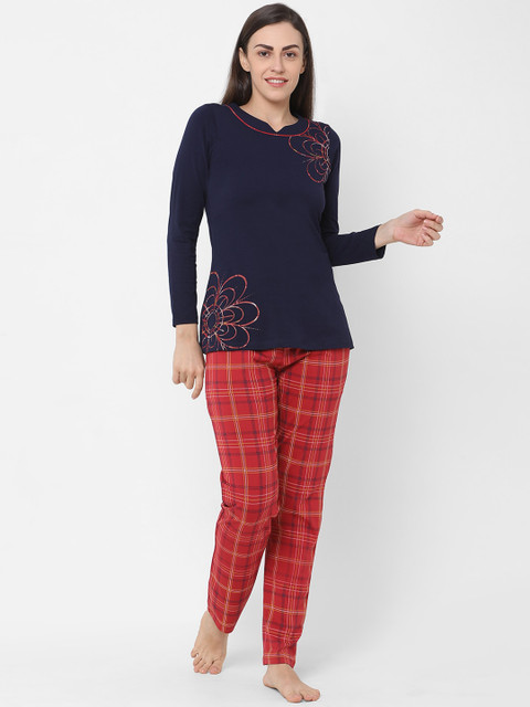 

Sweet Dreams Women Navy Blue & Red Printed Top & Pyjama Night suit