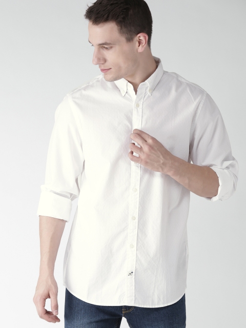 

Tommy Hilfiger Men White New York Fit Self-Design Casual Shirt
