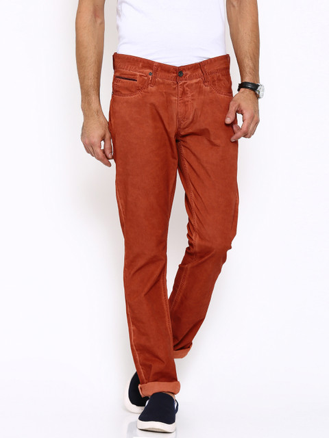 

Tommy Hilfiger Men Orange Washed Chinos Trousers