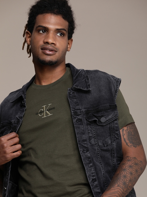 

Calvin Klein Jeans Men Olive Green Logo Printed Slim Fit Casual Pure Cotton T-shirt