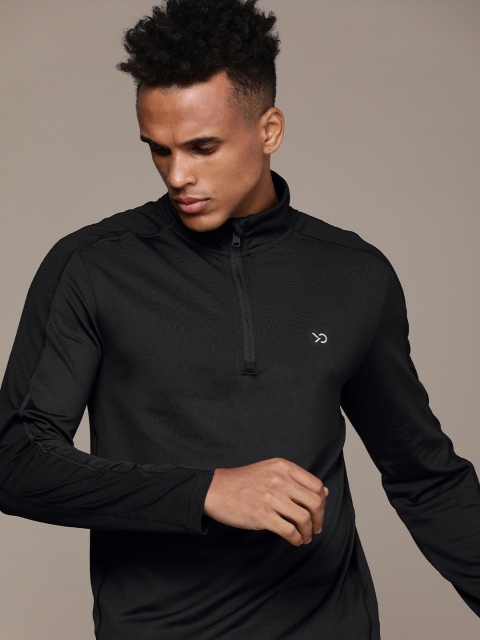 

Calvin Klein Jeans Men Black High Neck T-shirt