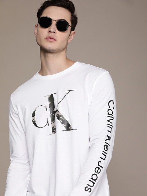 

Calvin Klein Jeans Men White Brand Logo Printed T-shirt