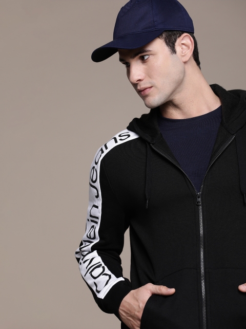 

Calvin Klein Jeans Men Black Printed Hooded Sweatshirt