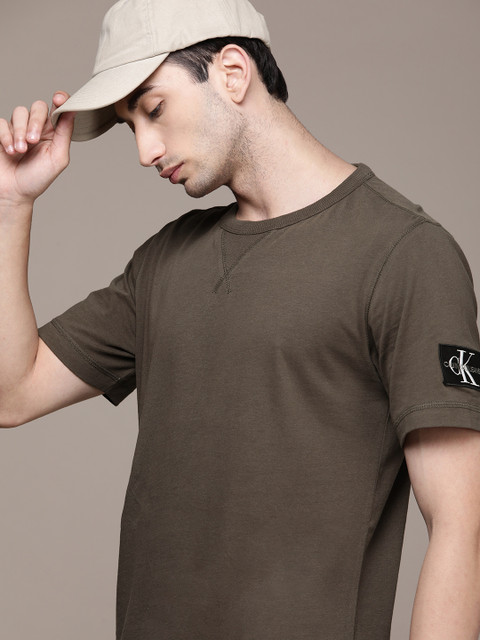 

Calvin Klein Jeans Men Black Olive Solid Brand Logo Monogrammed Pure Cotton T-shirt
