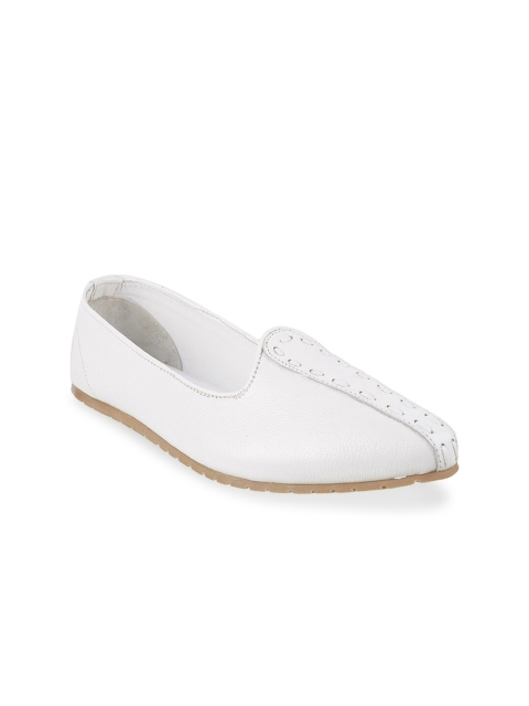 

Mochi Men White & Beige Leather Shoe-Style Sandals