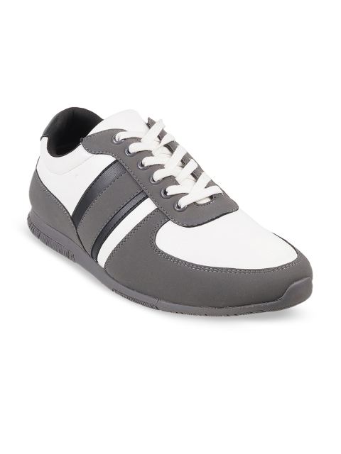 

Mochi Men White and Grey Colourblocked Sneakers
