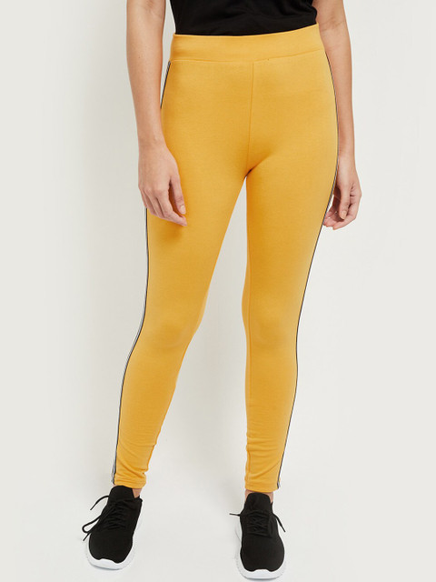 

max Women Yellow Solid Tights