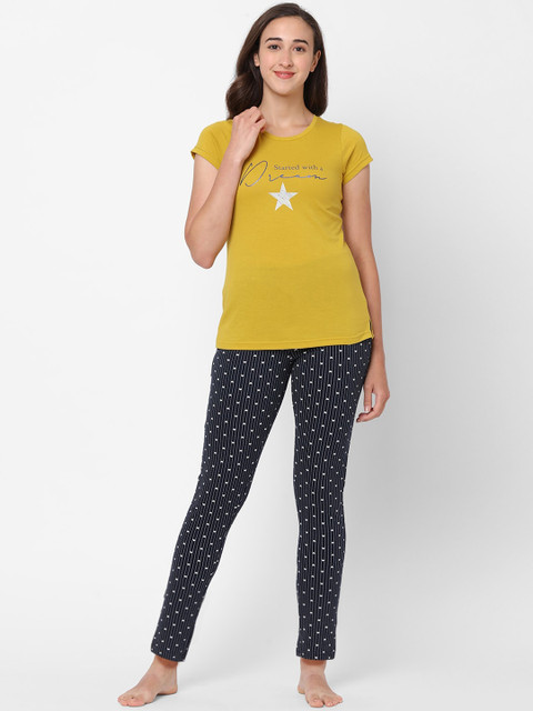 

Sweet Dreams Women Mustard & Navy Blue Printed Night Suit