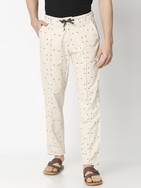 

Bewakoof Men Beige Floral Printed Loose Fit Pleated Trousers