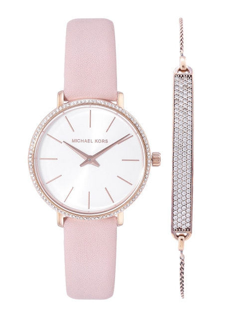

Michael Kors Women White Solid Analogue Watch with Bracelet