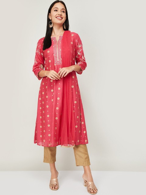 

Melange by Lifestyle Women Fuchsia Chanderi Cotton Kurta with Trousers & Dupatta
