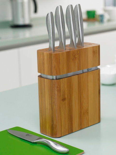 

Richardson Sheffield Set Of 5 Silver-Toned & Brown Solid Forme Contours Bamboo Stainless Steel Knife Block Set