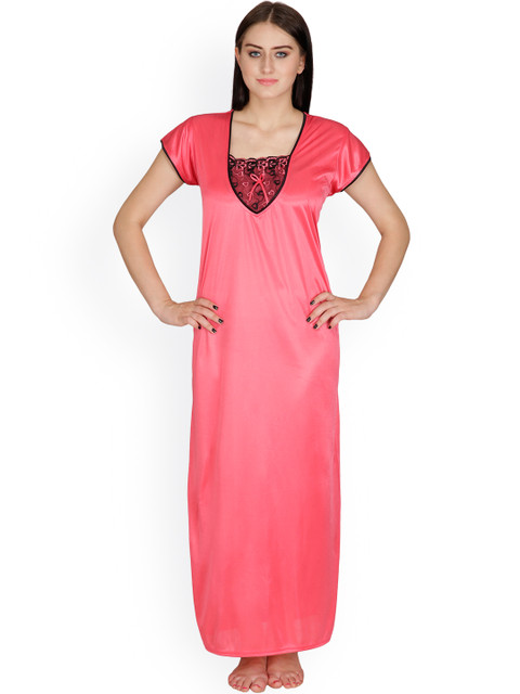 

Klamotten Peach-Coloured Satin Maxi Nightdress 225H