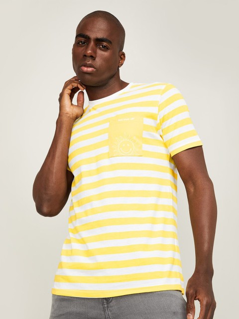 

SmileyWorld Men Yellow & White Striped Pockets T-shirt