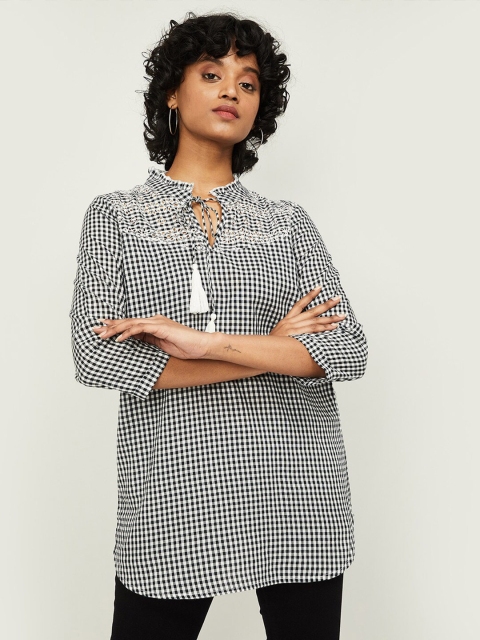 

Fame Forever by Lifestyle White & Black Tie-Up Neck Regular Top