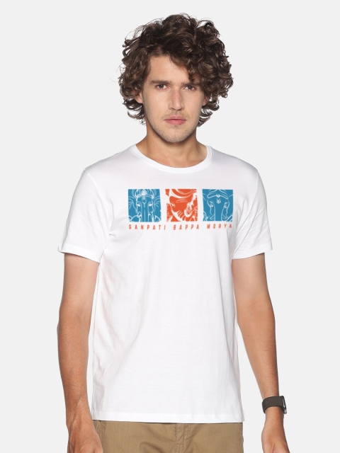 

MASH UNLIMITED Men White Graphic Printed Slim Fit T-shirt