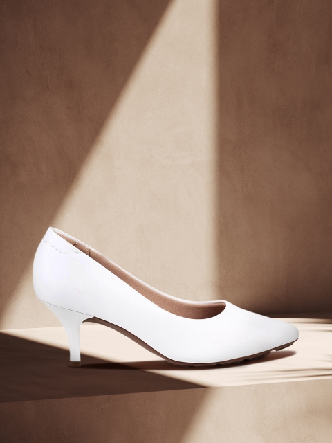 

DAVINCHI Women White Solid Kitten Pumps