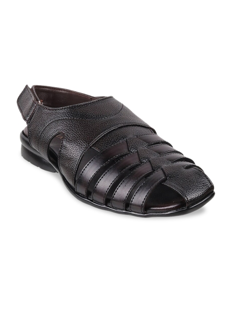 

WALKWAY Men Brown Ethnic Fisherman Sandals