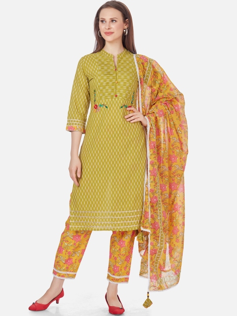 

Kiana Women Green Printed Angrakha Pure Cotton Kurti with Skirt & With Dupatta