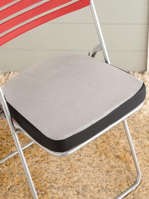 

Home Centre Grey Solid Cotton Chair Pad