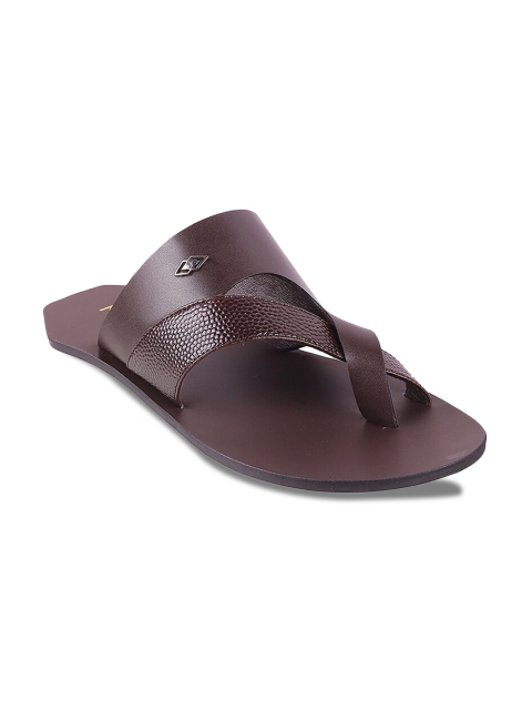 

Metro Men Brown Leather Comfort Sandals