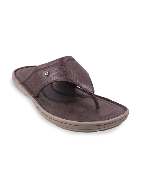 

Metro Men Brown Leather Comfort Sandals