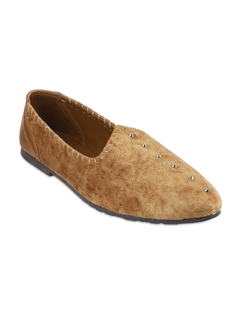 

Metro Men Beige & Brown Shoe-Style Sandals