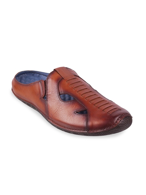 

Metro Men Tan & Blue Leather Clogs Sandals