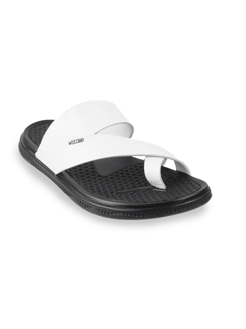 

Metro Men White & Black Leather Comfort Sandals