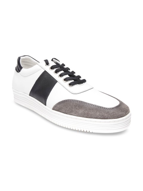 

dmodot Men White Colourblocked Leather Sneakers