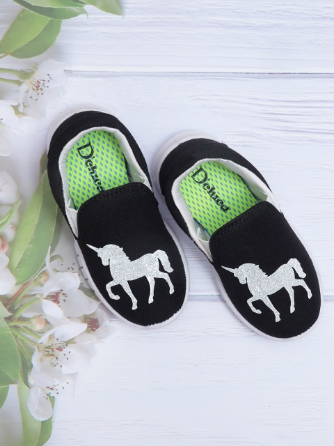 

DChica Girls Black Woven Unicorn Applique Denim Slip-On Sneakers