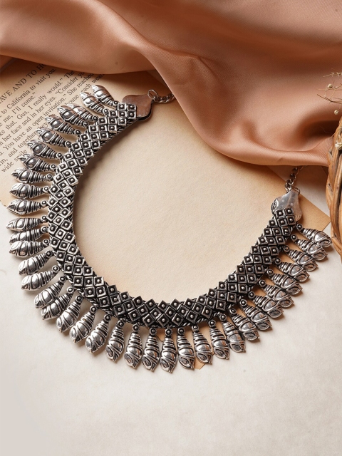 

TEEJH Silver-Toned Silver-Plated Oxidised Choker Necklace