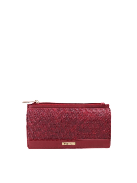 

Metro Woman Maroon Textured Envelope Clutch