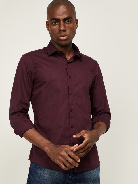 

Bossini Men Burgundy Opaque Cotton Casual Shirt