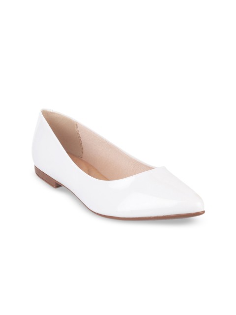 

J FONTINI Women White Solid Pointed Toe Ballerinas Flats