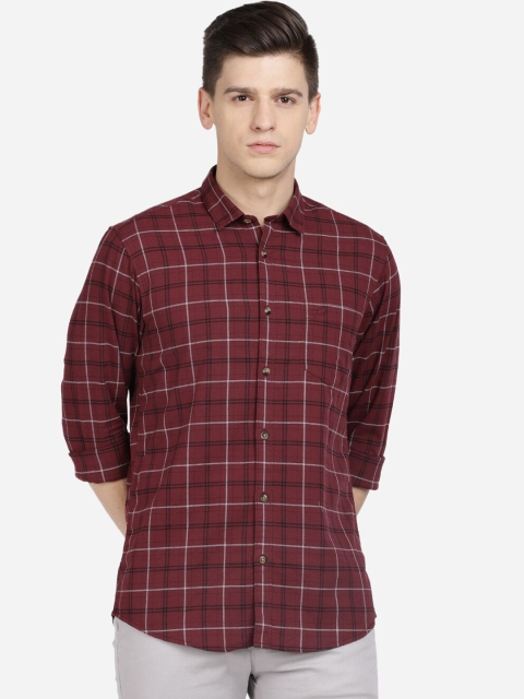 

Crocodile Men Maroon Slim Fit Tartan Checks Opaque Checked Casual Shirt