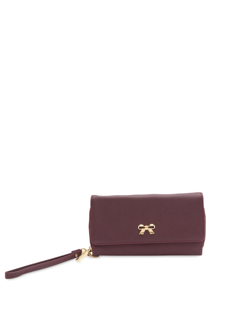 

Globus Women Burgundy PU Envelope Textured Wallets