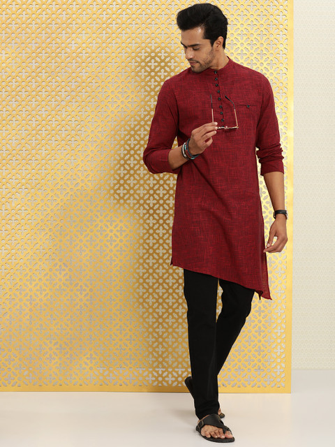 

Ode by House of Pataudi Men Maroon Woven Design Asymmetric Kurta