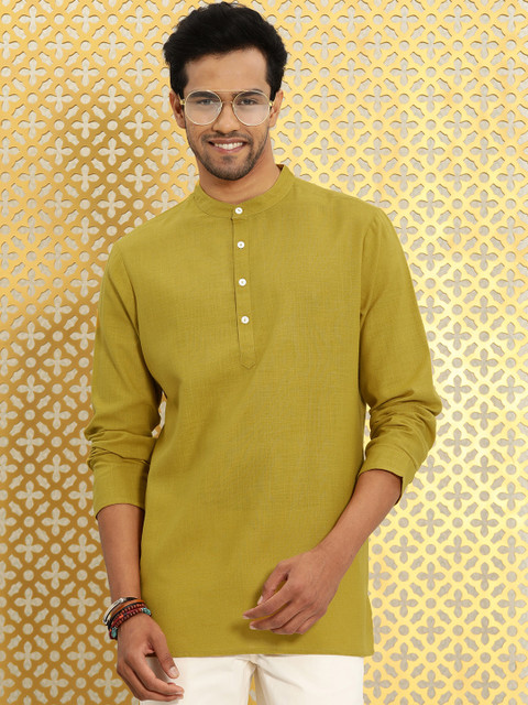 

Ode by House of Pataudi Men Yellow Kurta