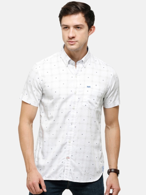 

Double Two Men White Slim Fit Checked Casual Shirt
