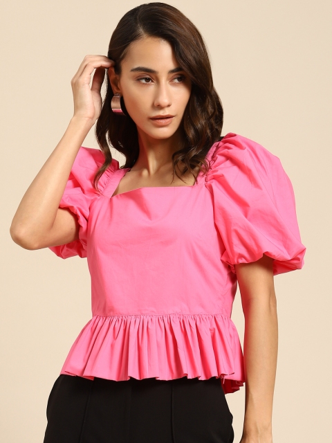 

COVER STORY Pink Peplum Crop Top