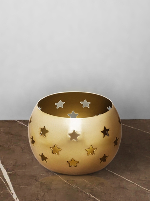 

Living scapes by Pantaloons Gold-Toned Metal Candle Holder