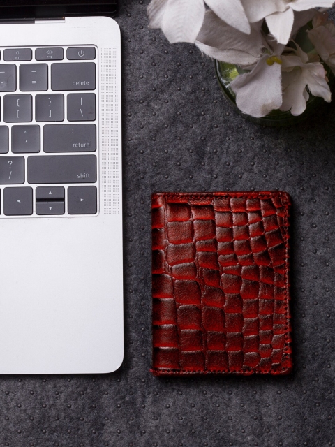 

IMUR Men Maroon & Black Textured Leather Wallet