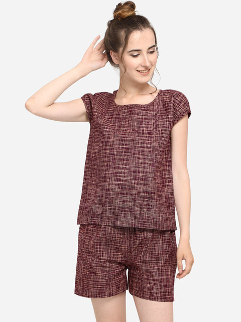 

Mesmora Women Maroon Printed Night suit