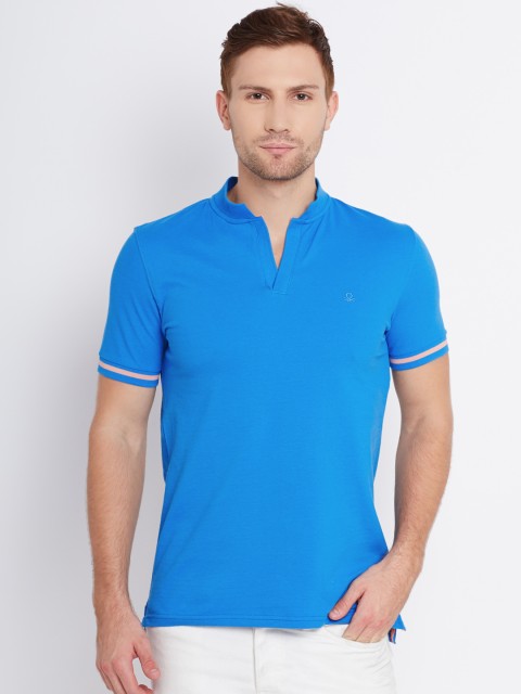 

United Colors of Benetton Men Blue Solid Mandarin collar T-Shirt