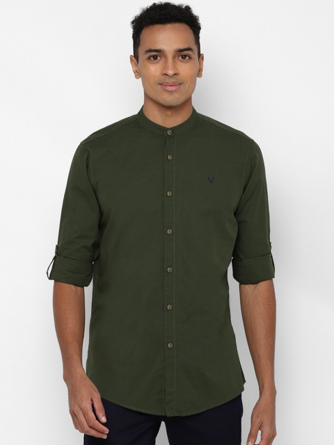 

Solly Jeans Co Men Olive Green Opaque Casual Shirt