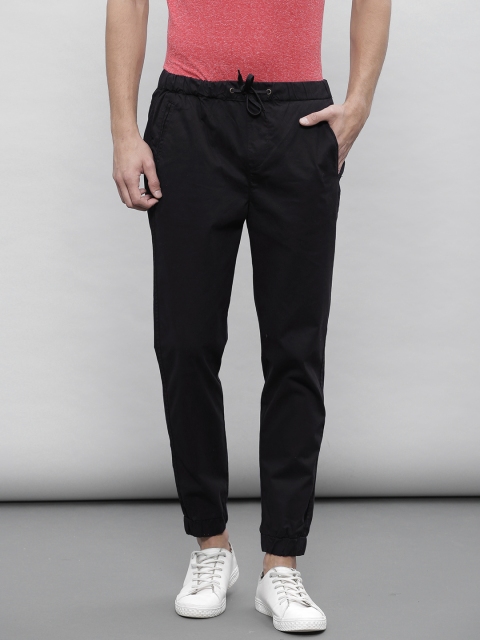

ether Men Black Solid Regular Fit Joggers