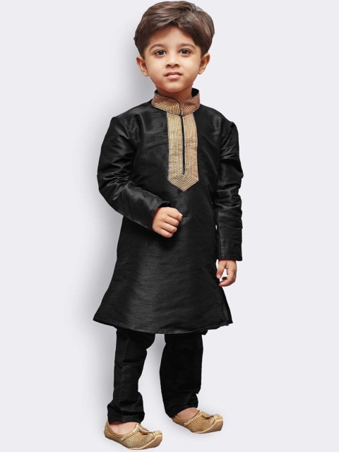 

VASTRAMAY Boys Black Embroidered Pleated Kurti with Pyjamas