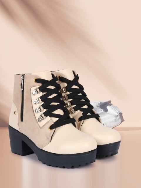 

Alishtezia Cream-Coloured Suede Block Heeled Boots