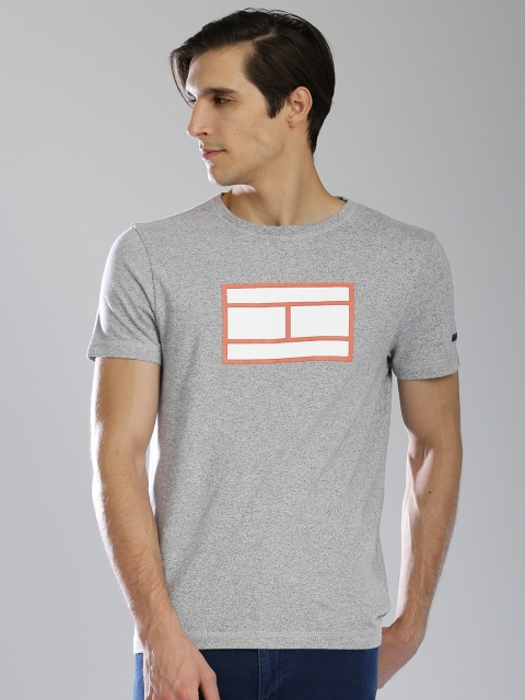 

Tommy Hilfiger Men Grey Melange Printed Round Neck T-shirt